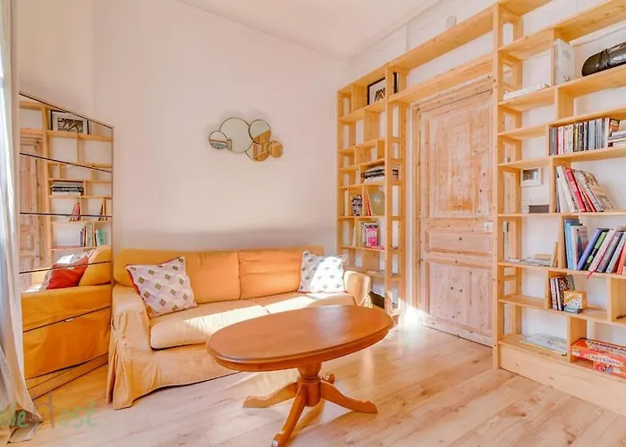 Et Lumineux T2 Centre Au Calme Nantes