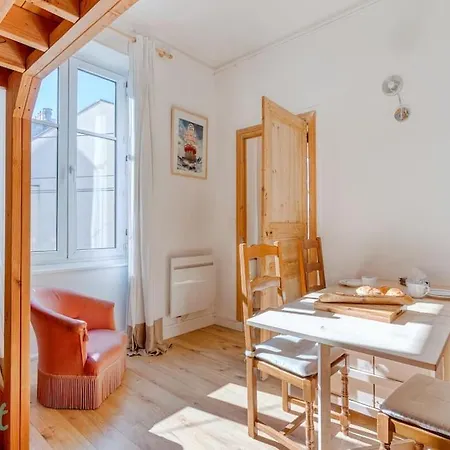 Et Lumineux T2 Centre Au Calme Appartamento