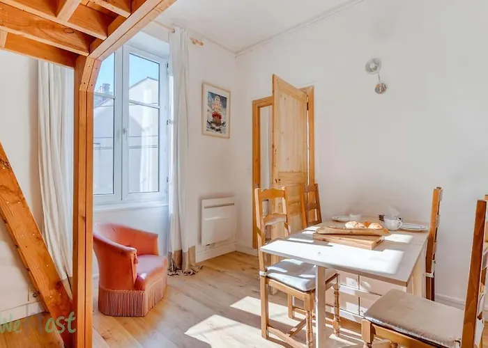 Et Lumineux T2 Centre Au Calme Apartman